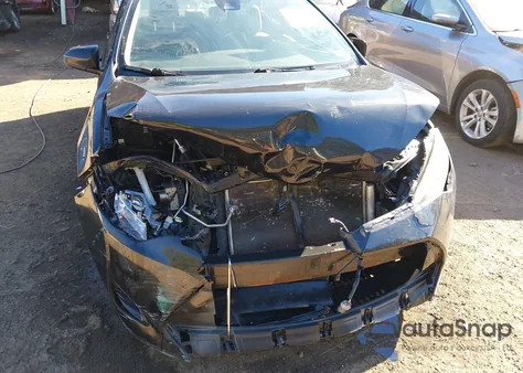 2017 Toyota Corolla Le из США, поврежденный, VIN 2T1BURHE7HC915284